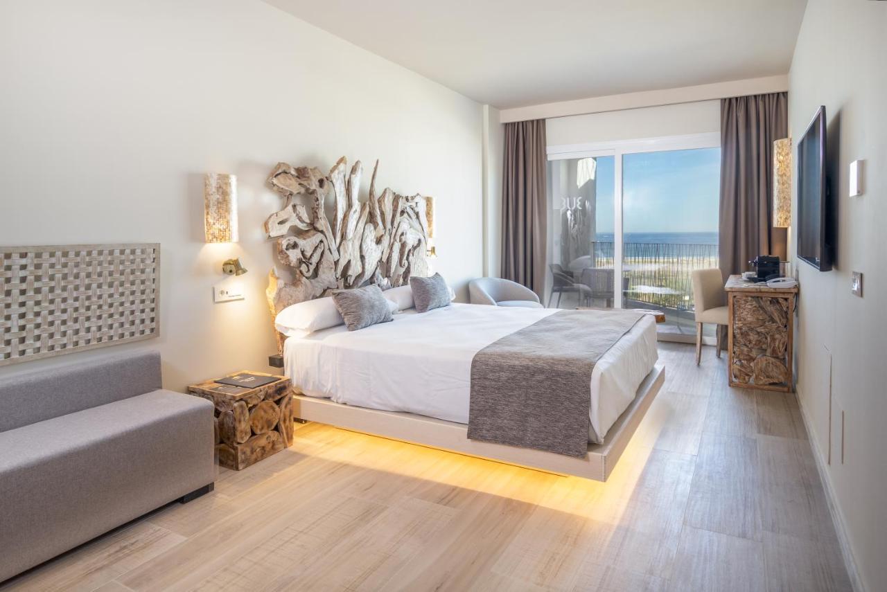 Zahara Beach & Spa By Qhotels - Adults Recommended Zahara de los Atunes Eksteriør billede Deluxe room