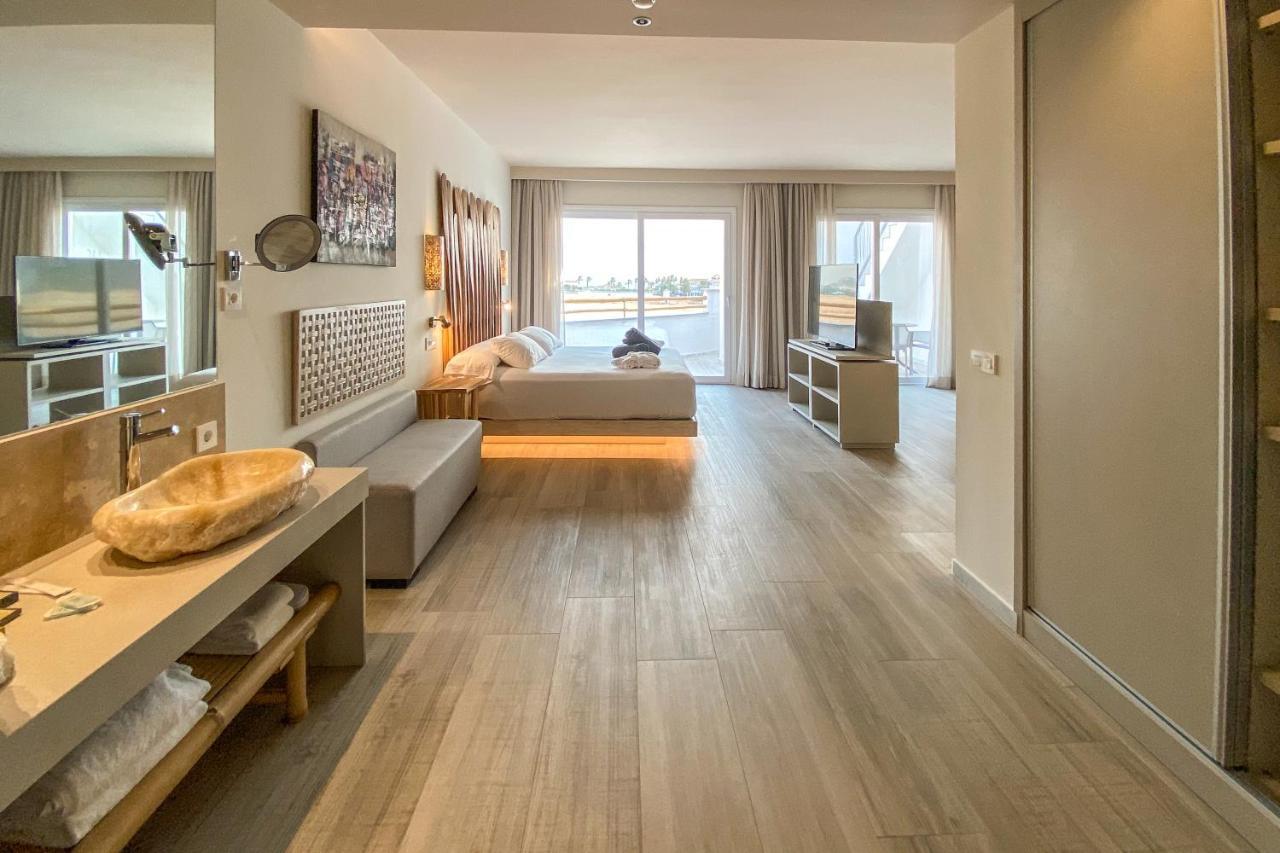 Zahara Beach & Spa By Qhotels - Adults Recommended Zahara de los Atunes Eksteriør billede Deluxe room
