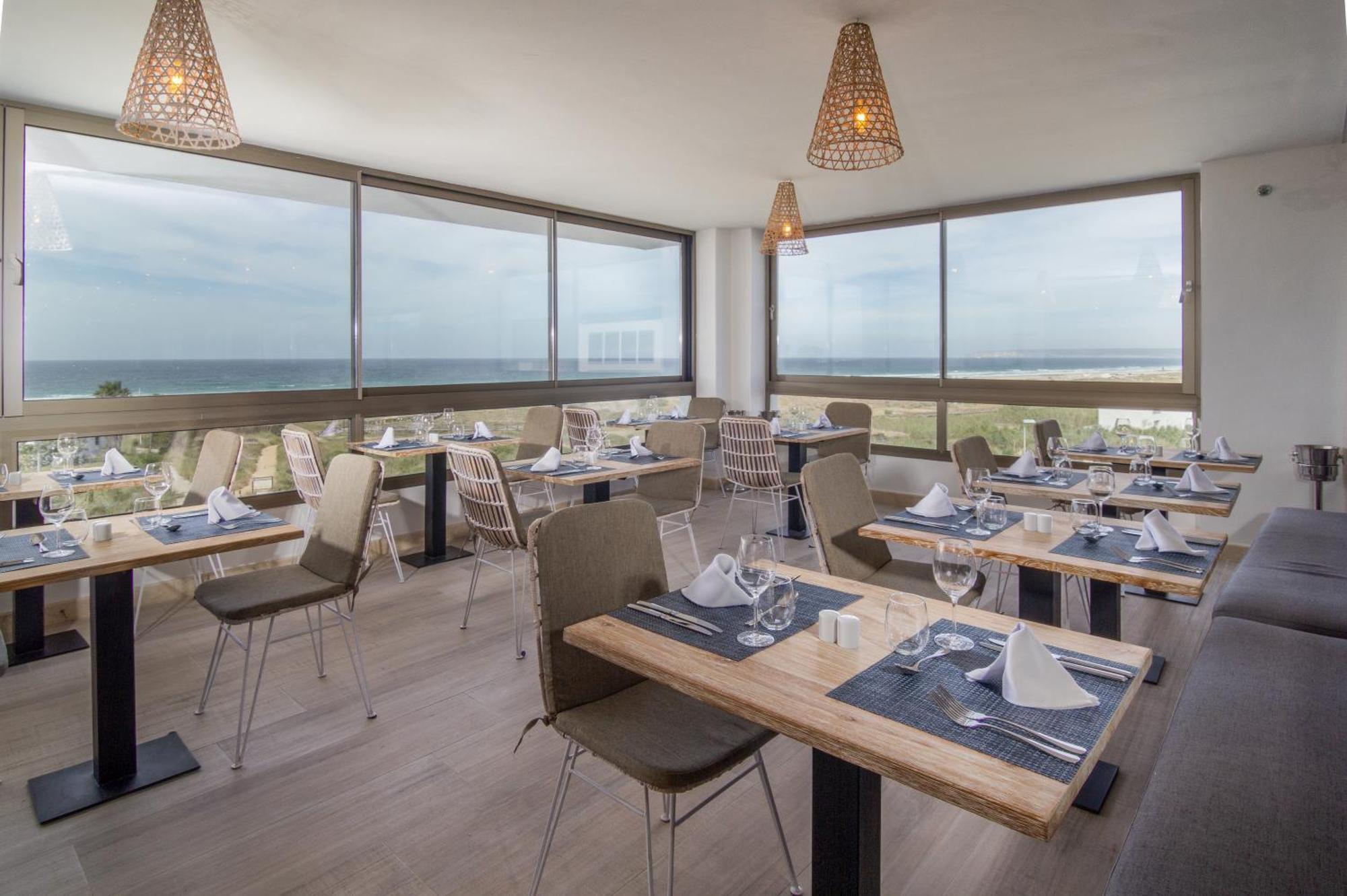 Zahara Beach & Spa By Qhotels - Adults Recommended Zahara de los Atunes Eksteriør billede Restaurant